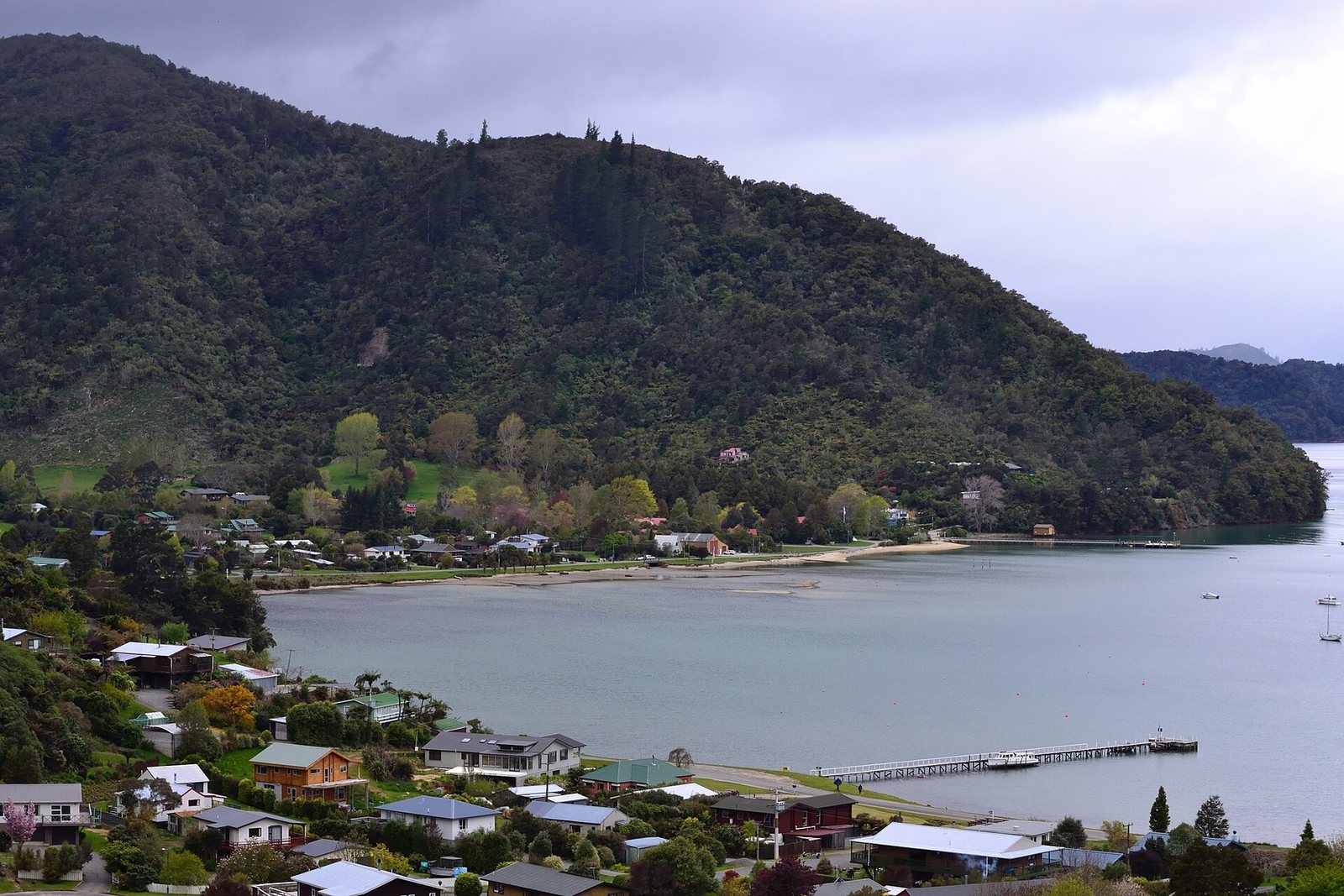 The settlement of Anakiwa on the water at the head of the sound