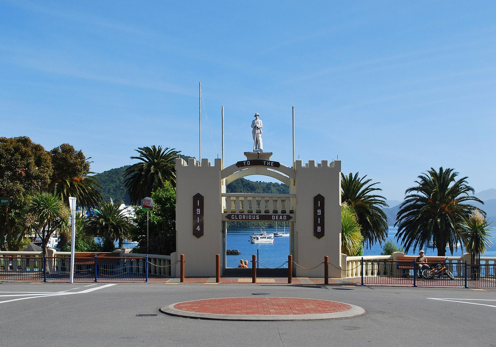 The stone war memorial archway on the Picton foreshore